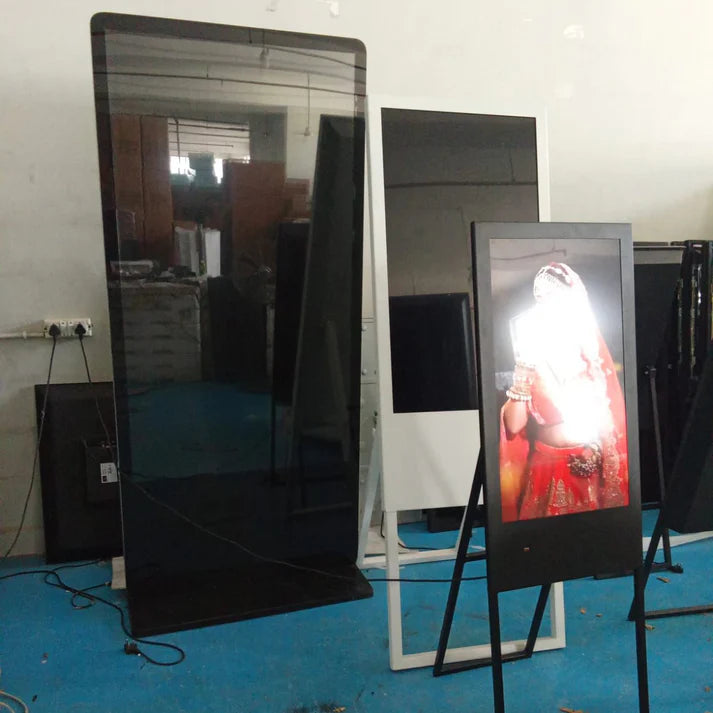 Portable Digital Advertising Display Screen | LED Digital Signage Standee Advertising Display